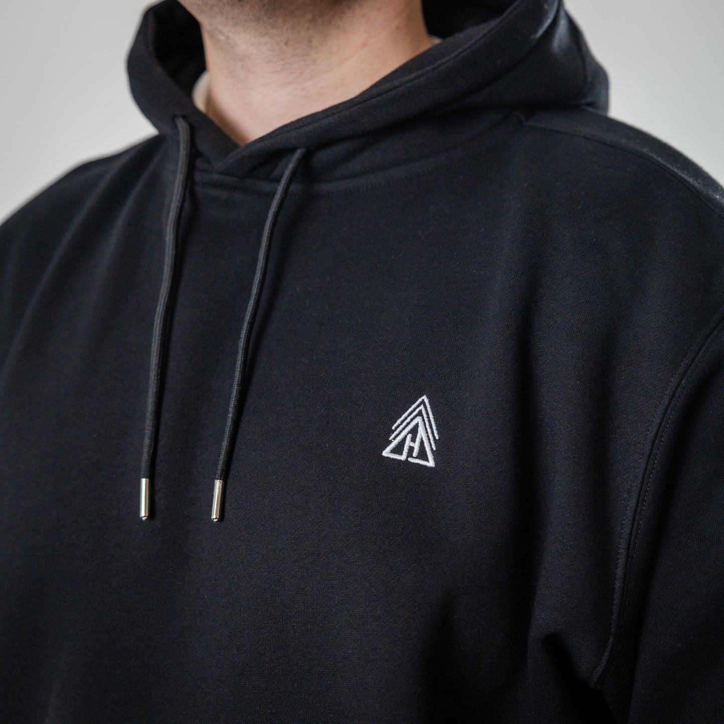 Men's structured black hoodie smart casual outfit